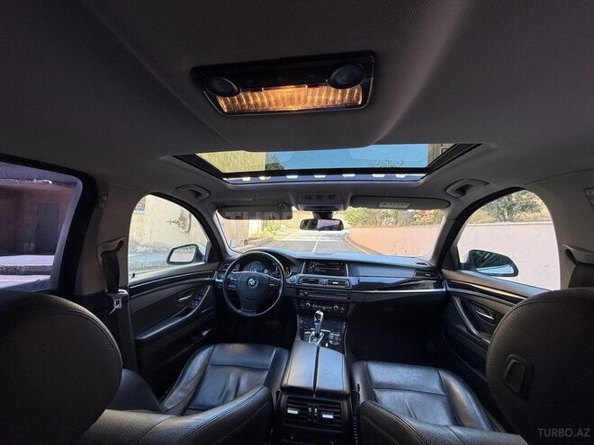 BMW 520 2014, 242,000 km - 2.0 l - Bakı