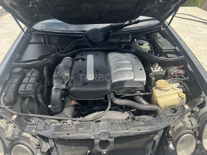 Mercedes E 220 d 2000, 520,000 km - 2.2 l - Bakı