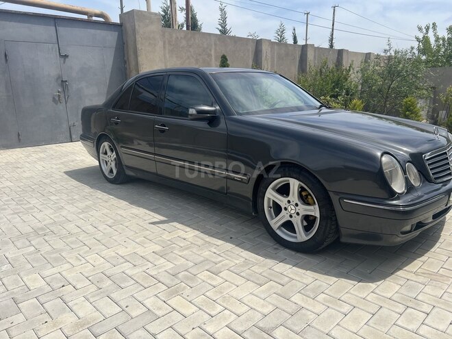 Mercedes E 220 d 2000, 520,000 km - 2.2 l - Bakı