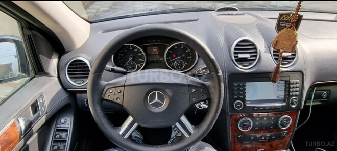Mercedes GL 450 4MATIC 2007, 270,000 km - 4.7 l - Bakı