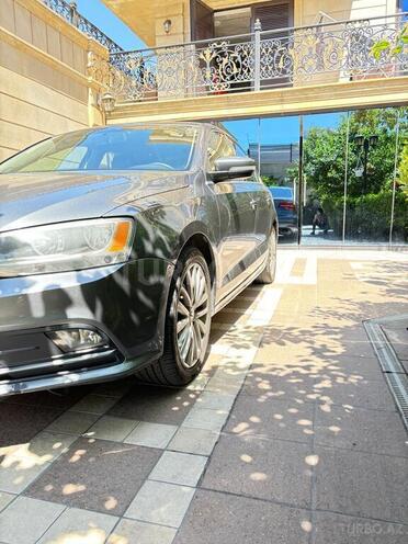 Volkswagen Jetta 2015, 179,715 km - 1.8 l - Bakı