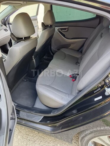 Hyundai Elantra 2014, 25,041 km - 2.0 l - Yevlax