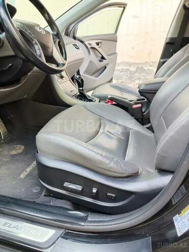 Hyundai Elantra 2014, 25,041 km - 2.0 l - Yevlax