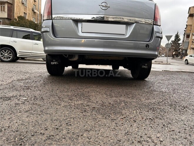 Opel Astra 2005, 236,000 km - 1.4 l - Bakı