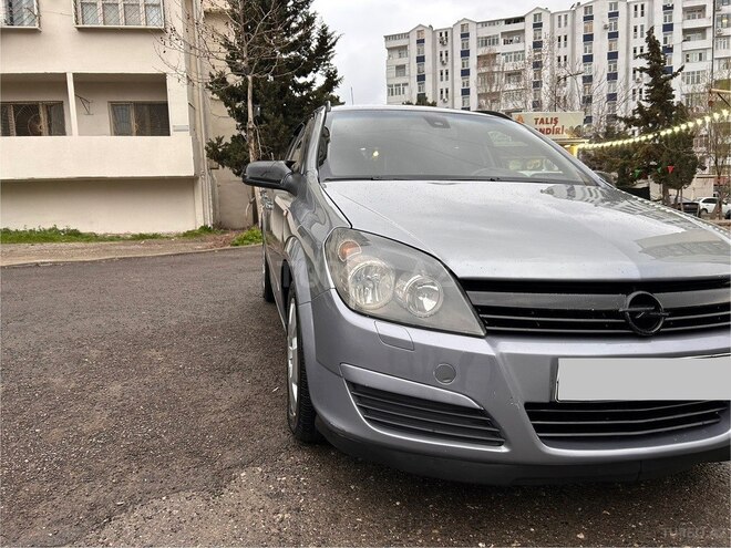 Opel Astra 2005, 236,000 km - 1.4 l - Bakı
