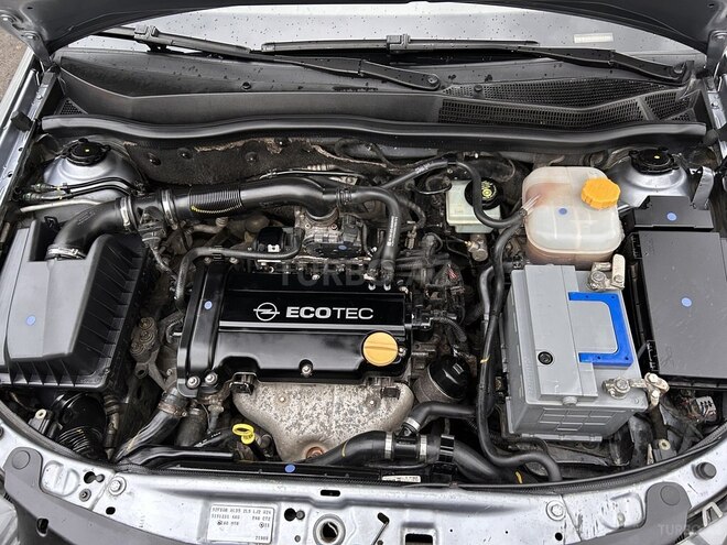 Opel Astra 2005, 236,000 km - 1.4 l - Bakı