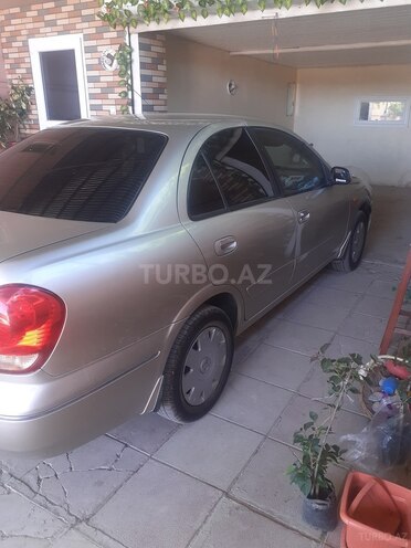 Nissan Sunny 2007, 269,000 km - 1.3 l - Salyan