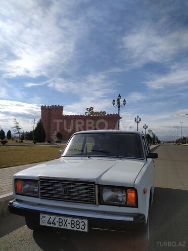 LADA (VAZ) 2107 2000, 75,000 km - 1.6 l - Quba