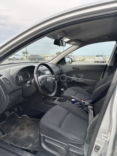Hyundai i30 2008, 200,000 km - 1.4 л - Sumqayıt