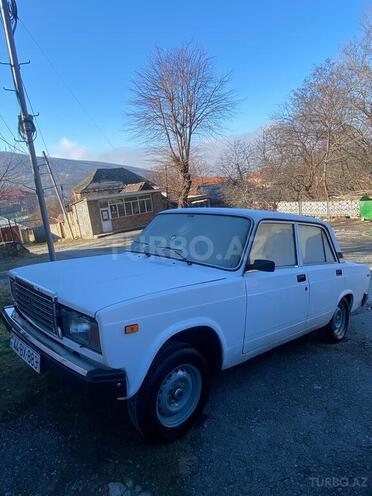 LADA (VAZ) 2107 2000, 75,000 km - 1.6 l - Quba