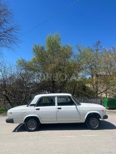 LADA (VAZ) 2107 2000, 75,000 km - 1.6 l - Quba