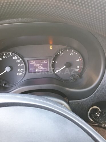 Mercedes Vito 116 2017, 2,800,000 km - 2.2 l - Bakı