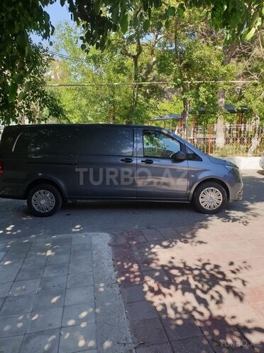 Mercedes Vito 116 2017, 2,800,000 km - 2.2 l - Bakı