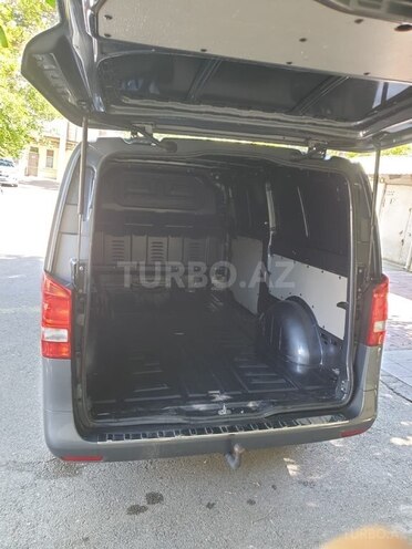 Mercedes Vito 116 2017, 2,800,000 km - 2.2 l - Bakı
