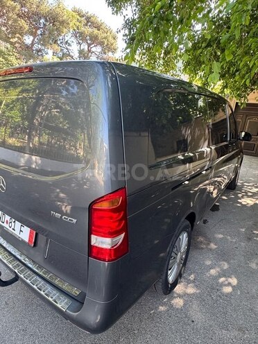 Mercedes Vito 116 2017, 2,800,000 km - 2.2 l - Bakı