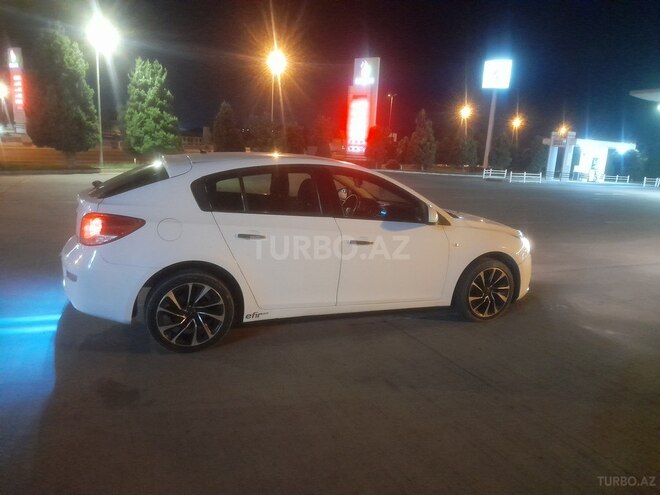 Chevrolet Cruze 2011, 276,123 km - 1.6 л - Bakı