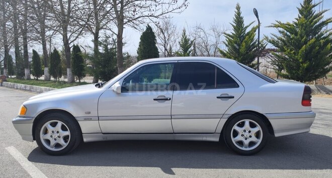Mercedes C 180 1998, 250,000 km - 1.8 л - Bakı