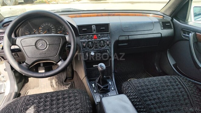 Mercedes C 180 1998, 250,000 km - 1.8 л - Bakı
