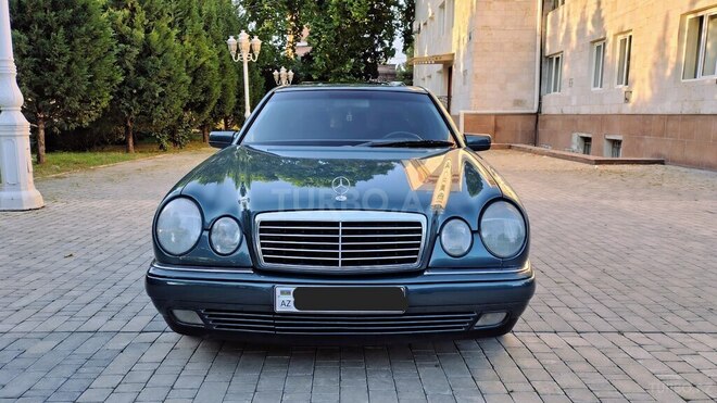 Mercedes E 240 1999, 345,000 km - 2.4 l - Gəncə