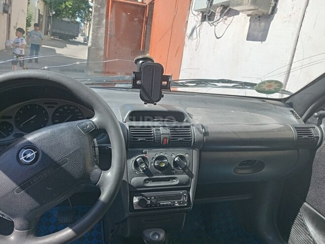 Opel Vita 1996, 242,728 km - 1.4 l - Bakı