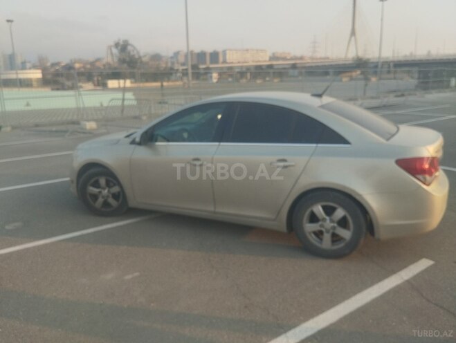 Chevrolet Cruze 2012, 329,000 km - 1.4 л - Bakı