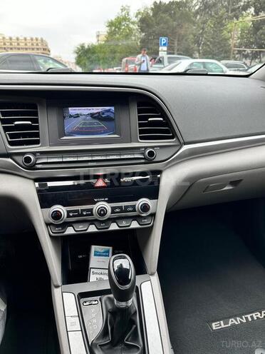 Hyundai Elantra 2019, 134,000 km - 2.0 л - Bakı