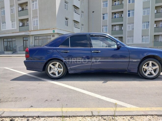 Mercedes C 220 1996, 220,856 km - 2.2 л - Bakı