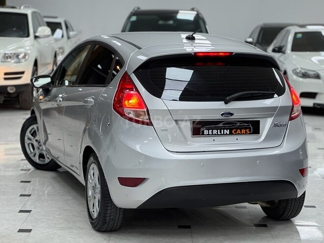 Ford Fiesta 2014, 187,000 km - 1.6 l - Bakı