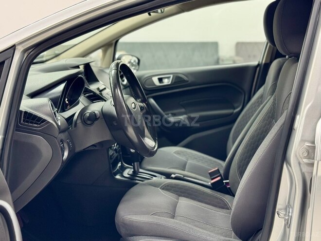 Ford Fiesta 2014, 187,000 km - 1.6 l - Bakı