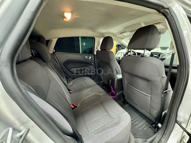 Ford Fiesta 2014, 187,000 km - 1.6 l - Bakı