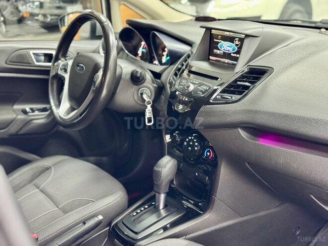 Ford Fiesta 2014, 187,000 km - 1.6 l - Bakı