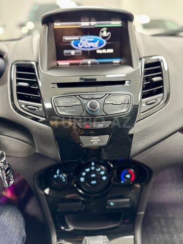 Ford Fiesta 2014, 187,000 km - 1.6 l - Bakı