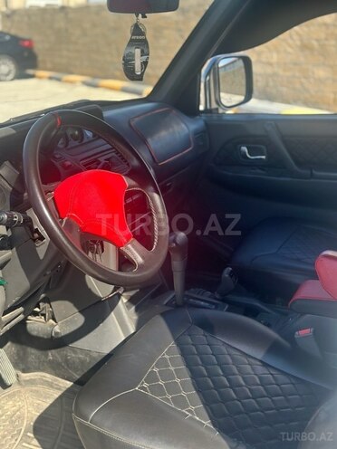 Mitsubishi Pajero 1995, 320,000 km - 2.8 l - Sumqayıt