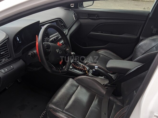 Hyundai Elantra 2018, 134 km - 1.6 л - Bakı