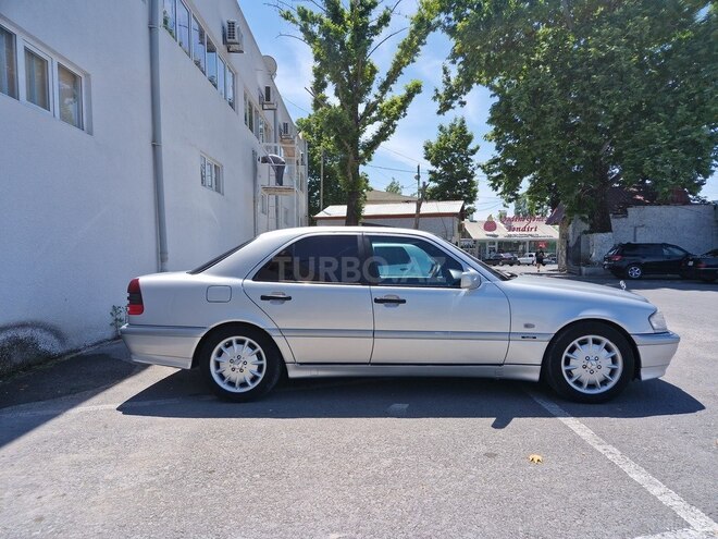 Mercedes C 180 1998, 275,000 km - 1.8 л - Göyçay