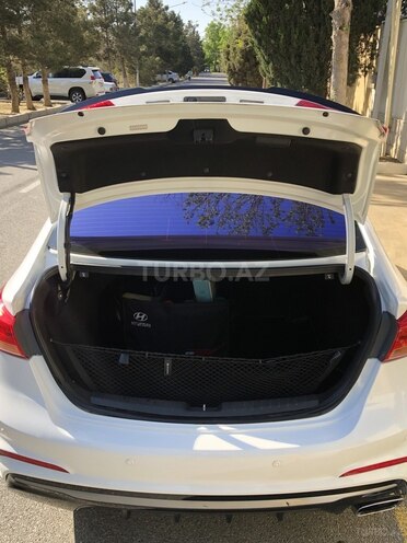Hyundai Elantra 2018, 134 km - 1.6 л - Bakı