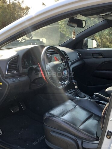 Hyundai Elantra 2018, 134 km - 1.6 л - Bakı