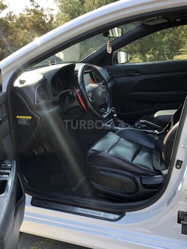 Hyundai Elantra 2018, 134 km - 1.6 л - Bakı