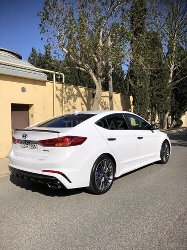 Hyundai Elantra 2018, 134 km - 1.6 л - Bakı