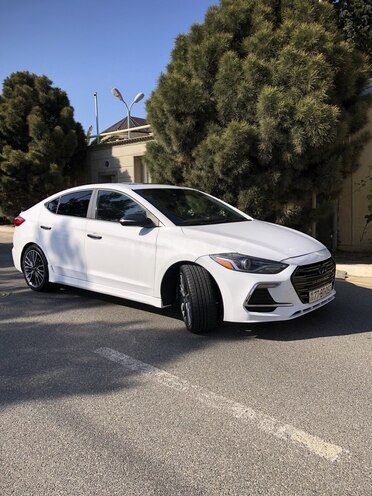 Hyundai Elantra 2018, 134 km - 1.6 л - Bakı