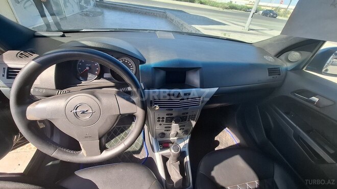 Opel Astra 2010, 217,000 km - 1.4 l - Bakı
