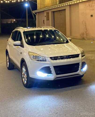 Ford Kuga 2014, 298,000 km - 1.6 l - Bakı
