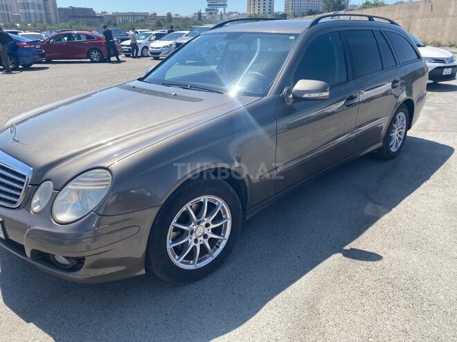 Mercedes E 220 d 2006, 469,000 km - 2.2 l - Salyan