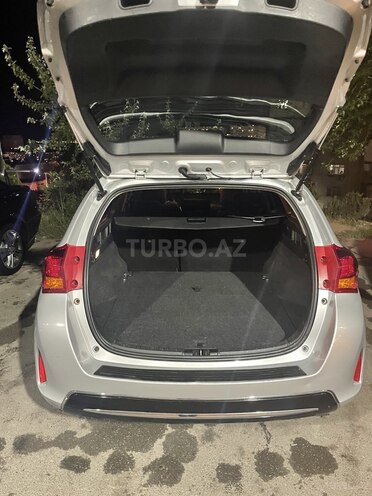 Toyota Auris 2013, 227,000 km - 1.4 л - Bakı