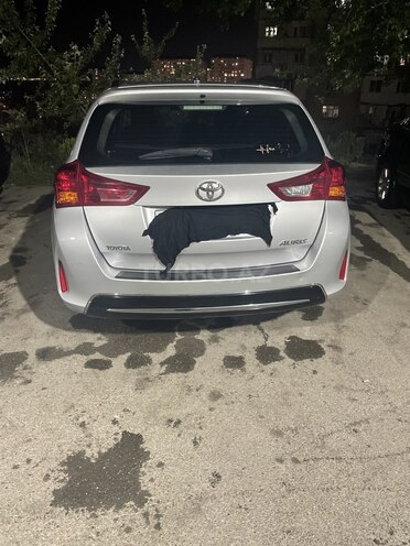 Toyota Auris 2013, 227,000 km - 1.4 л - Bakı