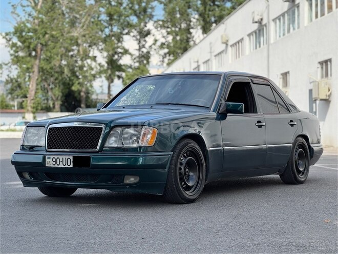 Mercedes E 280 1995, 450,000 km - 2.8 l - Göyçay
