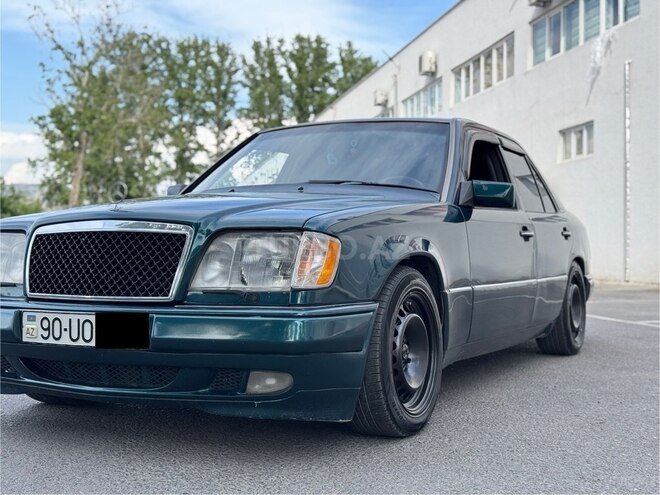 Mercedes E 280 1995, 450,000 km - 2.8 l - Göyçay