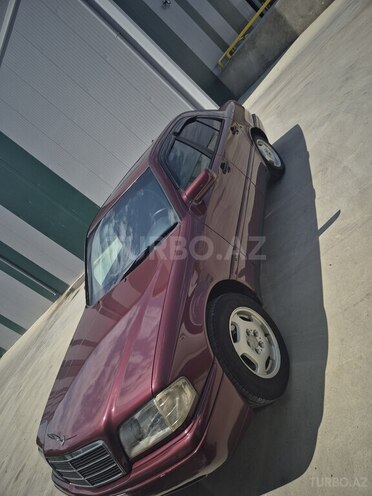 Mercedes C 180 1996, 310,000 km - 1.8 l - Xudat