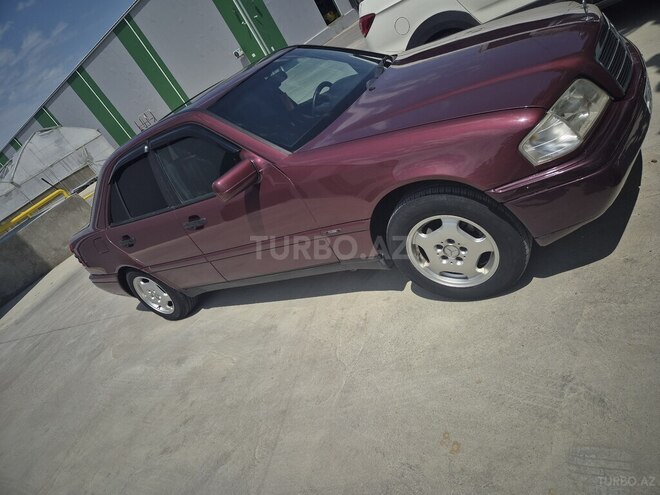 Mercedes C 180 1996, 310,000 km - 1.8 l - Xudat