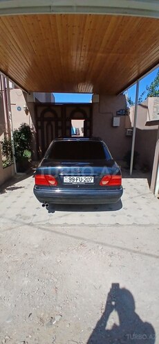 Mercedes E 240 1998, 295,000 km - 2.4 l - Bakı